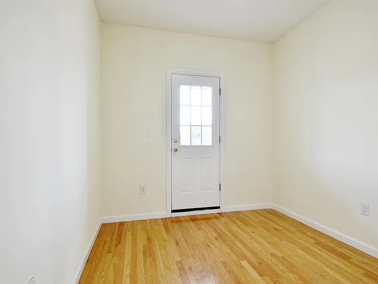 459 Broadway — Photo 12