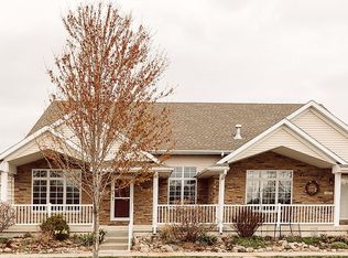 2805 Bristol Lake Dr, Columbia, MO 65201