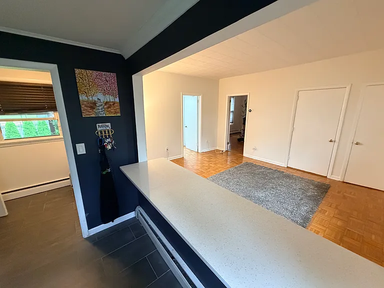 135 N Barry Ave #1 — Photo 2