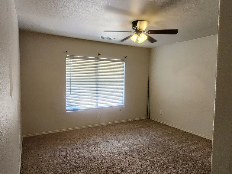 2010 S Clover Ln — Photo 12