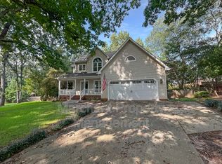 7 Waxwing Ct, Simpsonville, SC 29681
