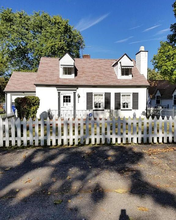 1st image of 1079 Wellington Blvd