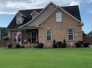 101 Bridgepoint Cir, Gurley, AL 35748