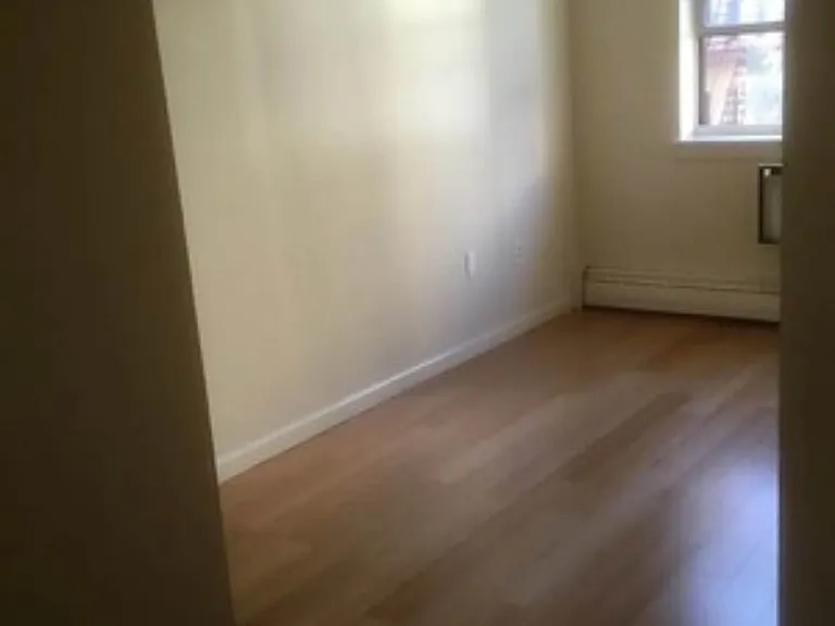 77 E 119th St #Penthouse 12 — Photo 4