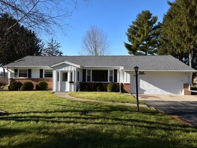 W255S8615 Hi Lo Dr, Mukwonago, WI, 53149