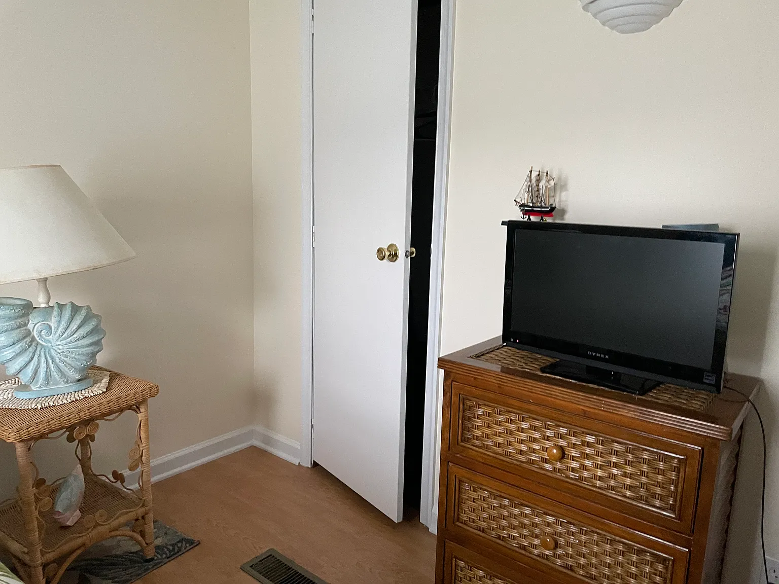 3 bed, 1456 sqft, $1,500 — Photo 3