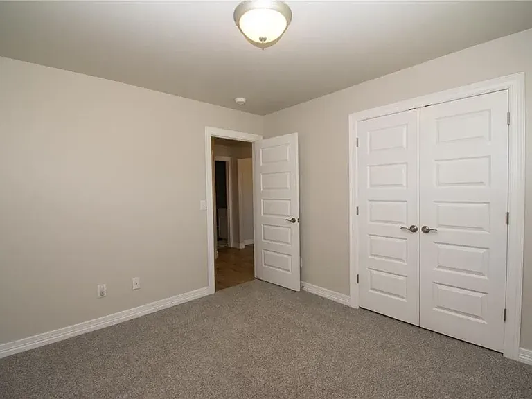 9444 NW 88th St — Photo 12