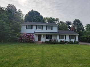 128 N Main St, Cranbury, NJ 08512
