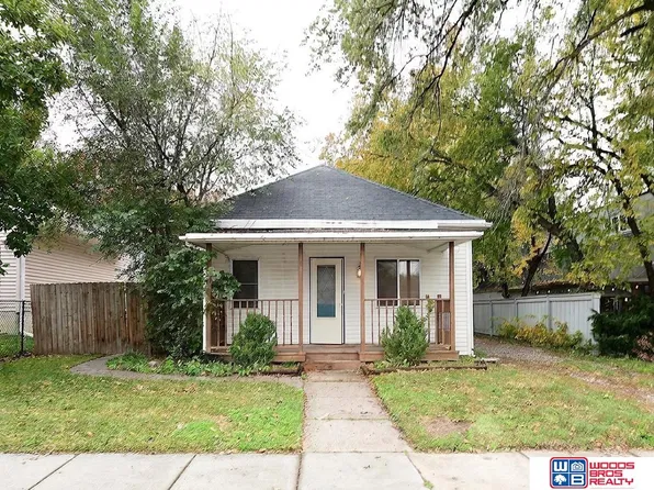 1119 N 52nd St, Lincoln, NE 68504