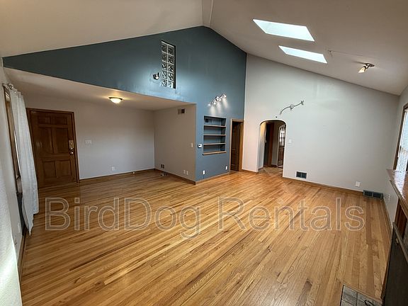 3rd image of 1810-B Ashland Ave #B