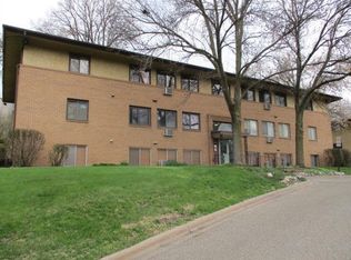 2345 Unity Ave N, Golden Valley, MN 55422