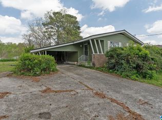 2509 Walker Chapel Rd, Fultondale, AL 35068