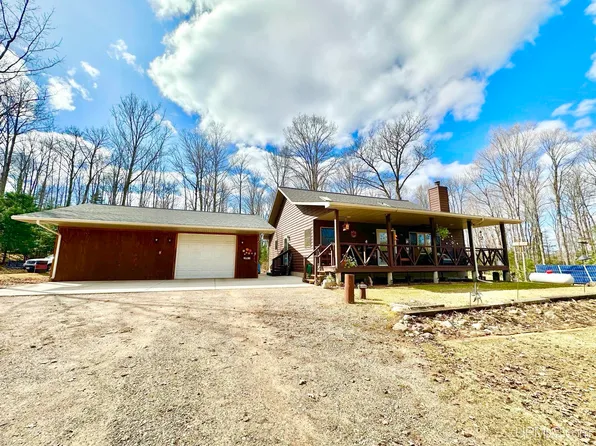 5856 Town Rd S, Florence, WI 54121