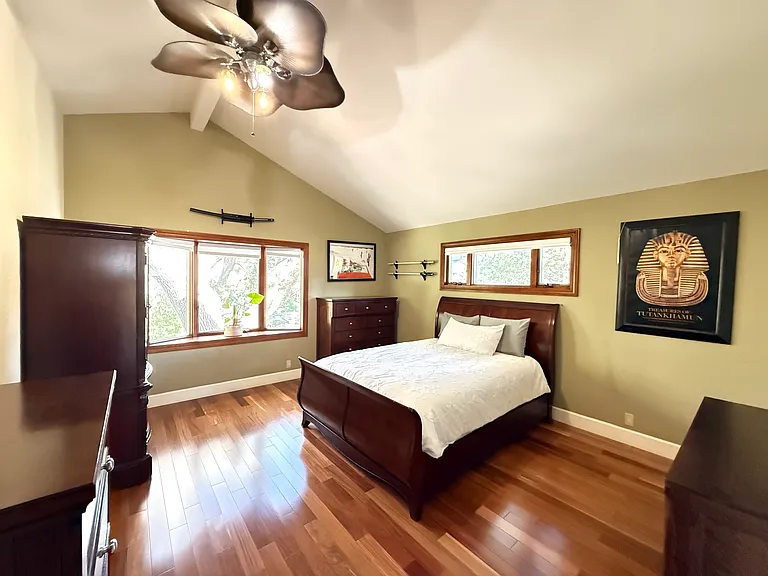 Master Suite 2