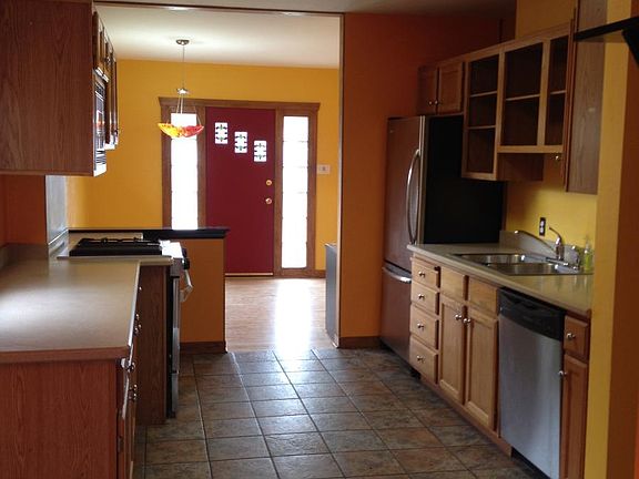 5th image of 1723 S Wright Ct