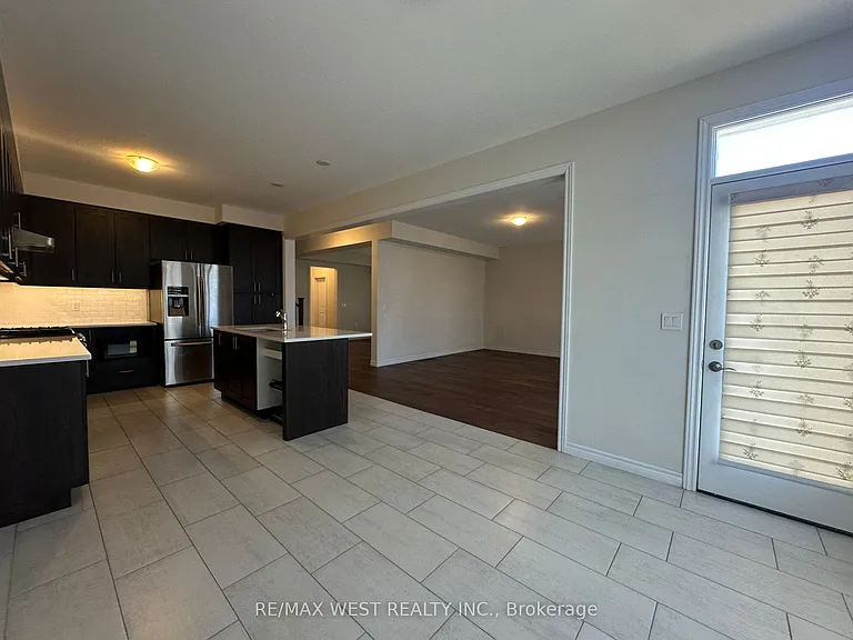 243 O'Neil St — Photo 8
