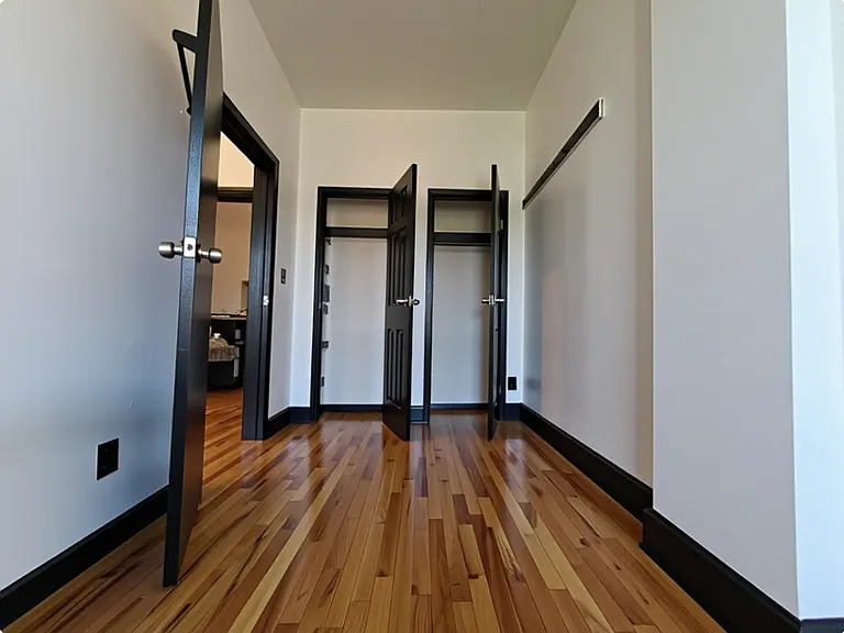 1084 Bedford Ave #3 — Photo 7