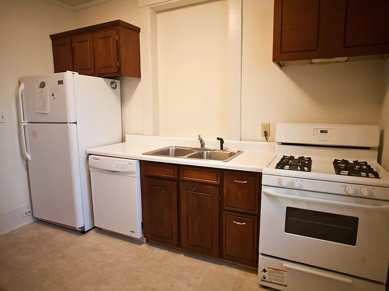 212-1B McCauley St — Photo 7