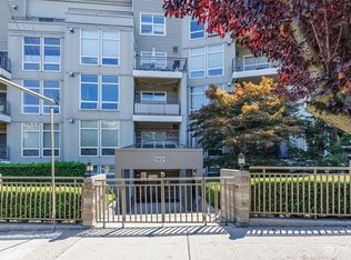 3221 SW Avalon Way APT 101, Seattle, WA 98126