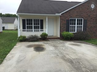 1045 Cherry Meadow Ln, Rock Hill, SC 29732