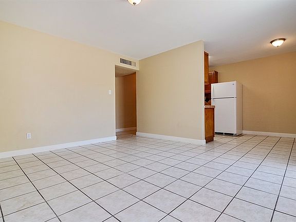 2nd image of 3805 N 48th Dr