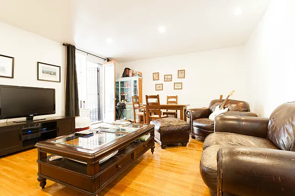 Rented by Keller Williams NYC | media 22