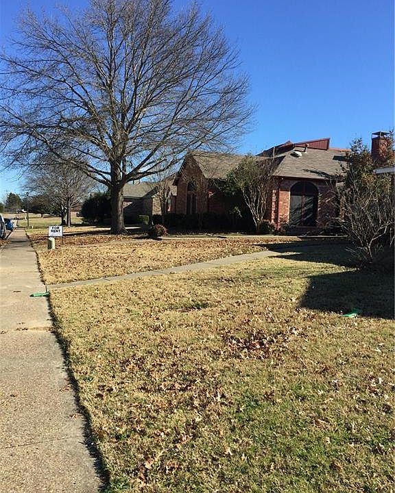 1st image of 904 Teakwood Ln
