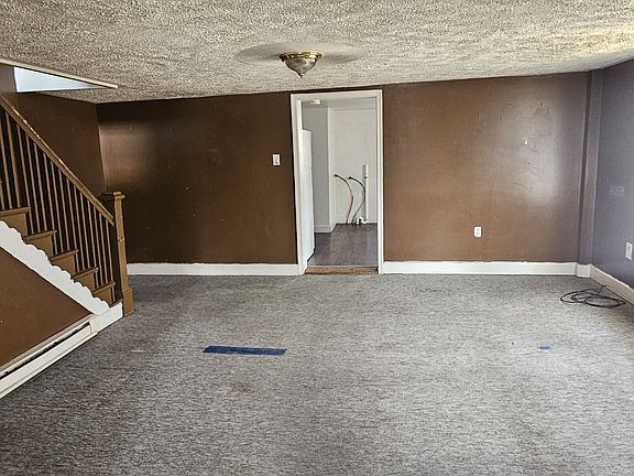 5th image of 533 W Shawnee Ave Floor 2