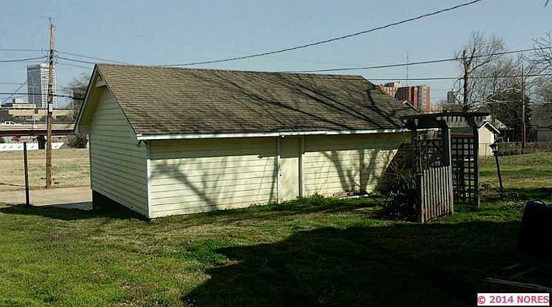 2nd image of 311 S Olympia Ave