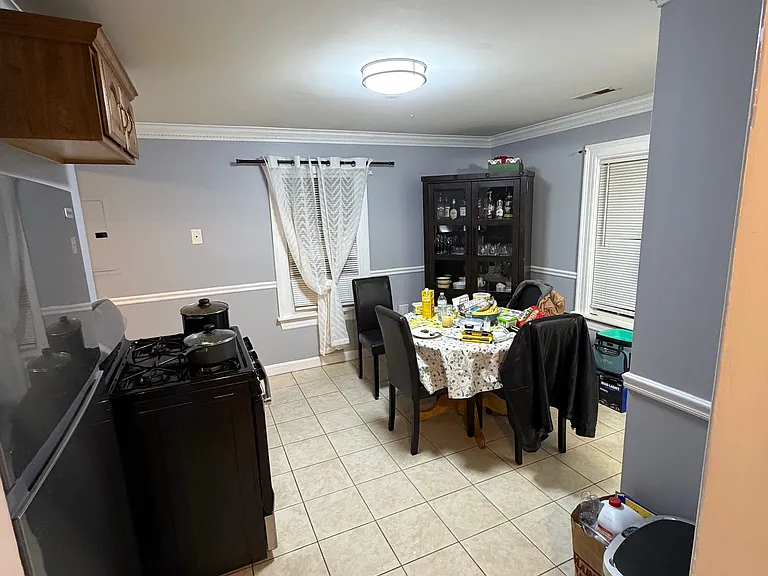 80-82 Tyngsboro Rd #3 — Photo 4