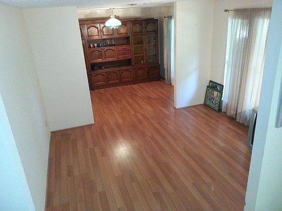 Front Living Area / Parlor