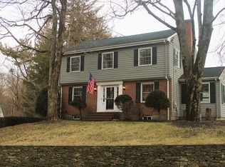 11 Maple St, Franklin, MA 02038