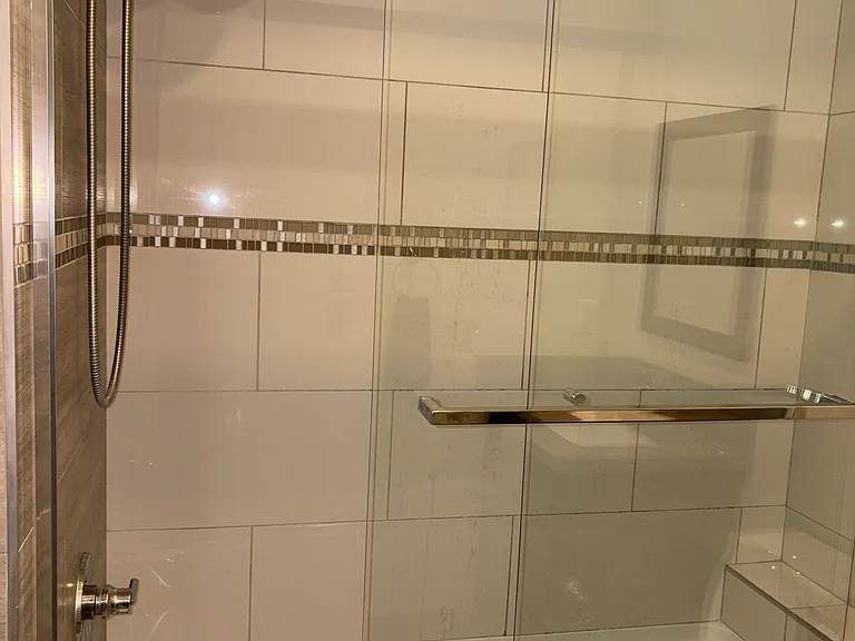 14143 Burbank Blvd #202 — Photo 24