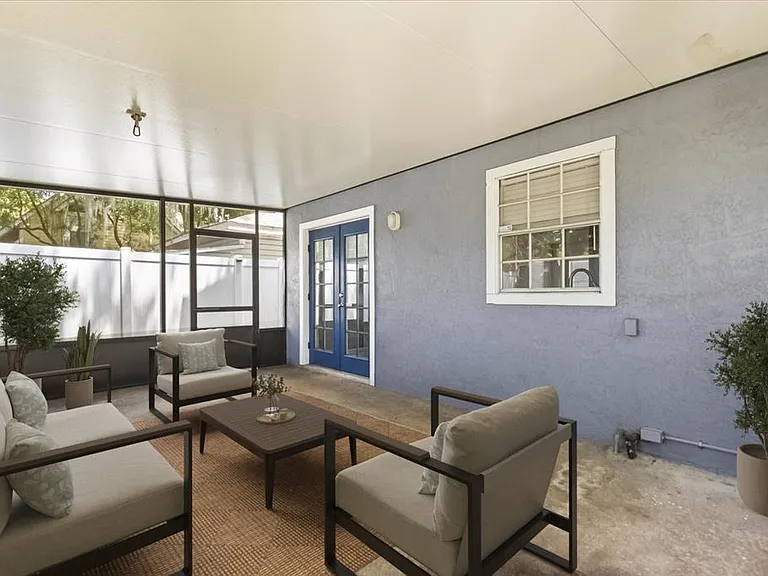 742 N Westmoreland Dr — Photo 29