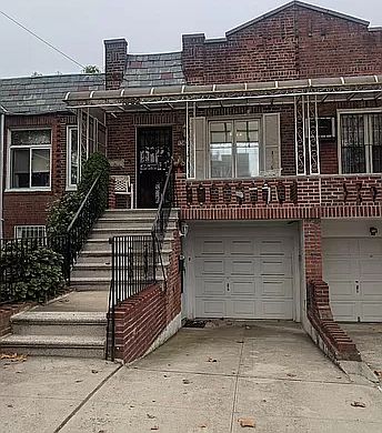 1st image of 1362 E 53rd St