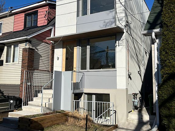 2nd image of 523 Craven Rd