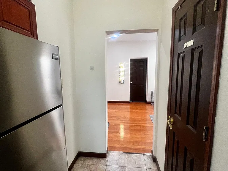 213 Beacon Ave #2 — Photo 3