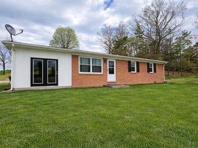 16 Gladeview Dr, Fries, VA, 24330