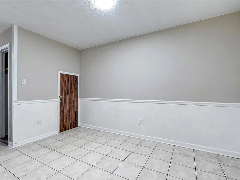 1803-1835 Cedar Heights Dr — Photo 20