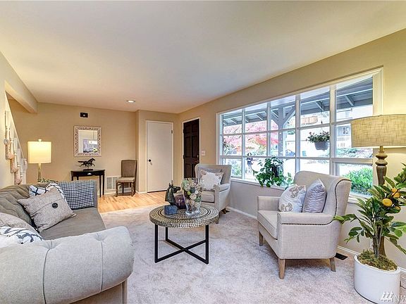 5th image of 17807 149th Ave NE