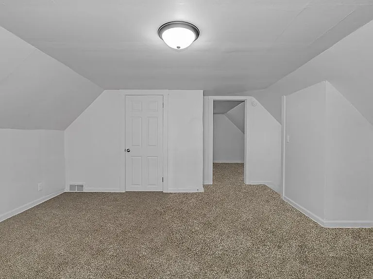 1378 Cherry Ave NE — Photo 16