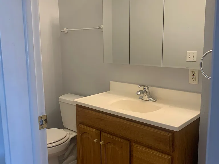 627 N Elati St — Photo 18