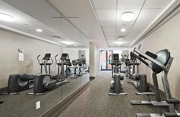 Rented by Compass | media 32