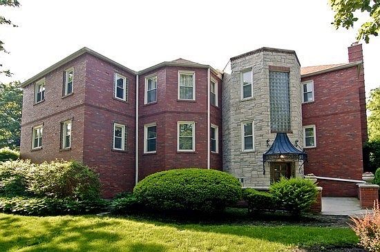 1st image of 5757 N Saint Louis Ave #1