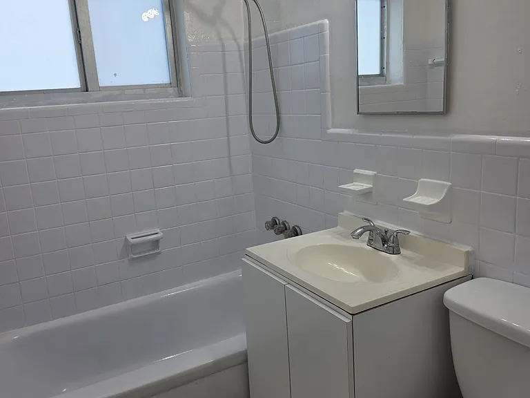 1101 Euclid Ave #14 — Photo 9