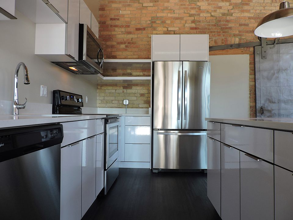 1st image of 213 N Broadway St Unit 304