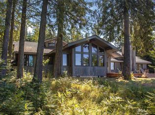 122 Sunset View Ln, Hope, ID 83836