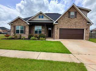 91 Barnyard Way, Perry, GA 31069