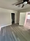 201 W Green Ave #4 — Photo 5
