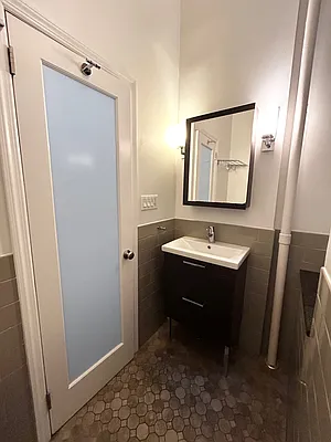 Rented by Corcoran | media 15